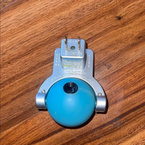 Blue and Silver Electronic Device light sleeper - Picture 1 of 3